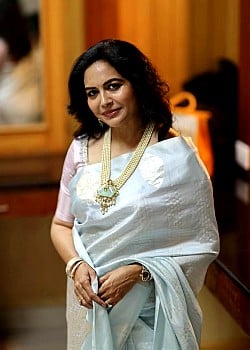 Sunitha Upadrashta